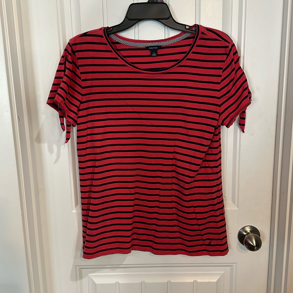 Super cute Nautica Tshirt with tied sleeve